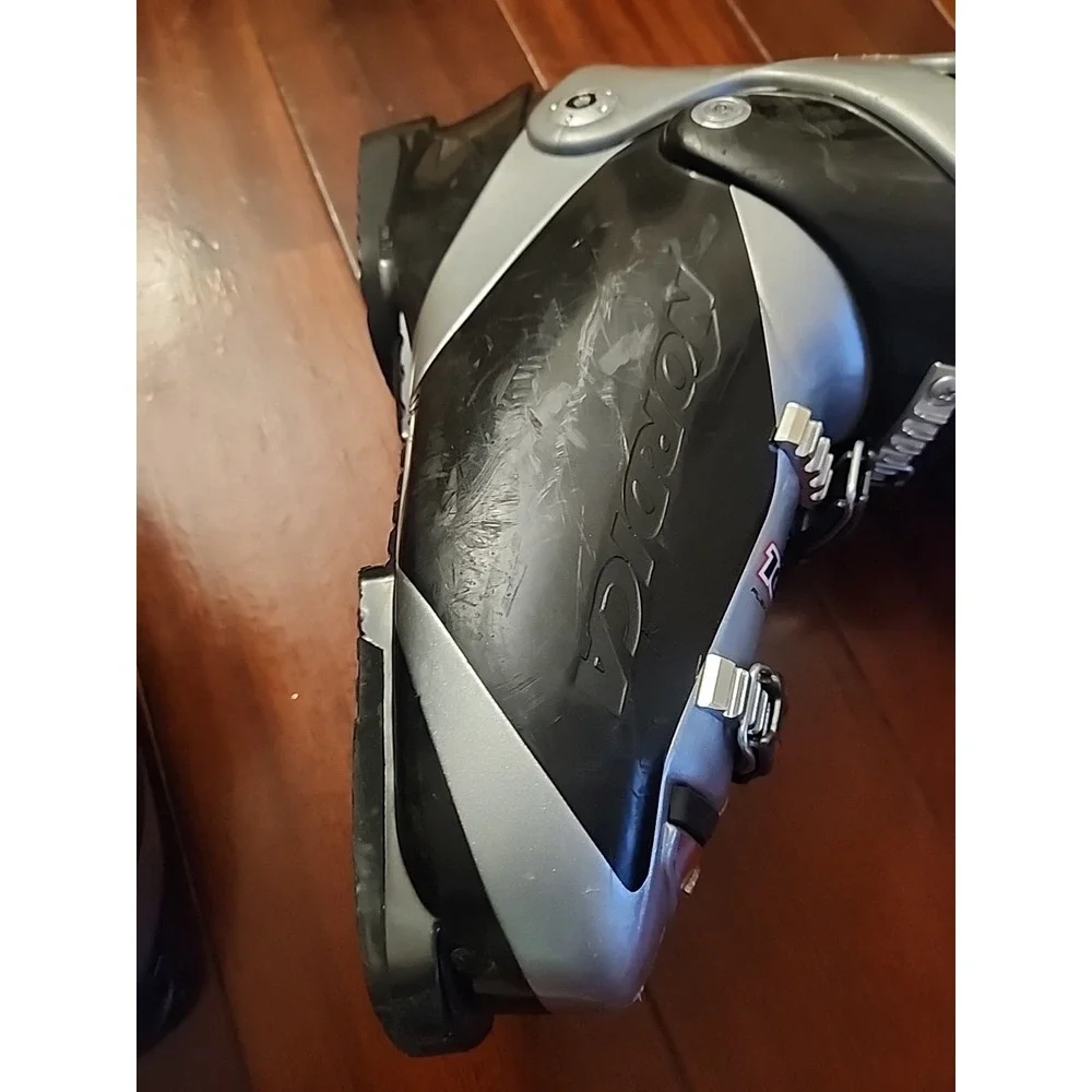 Nordica GranSport 10 Ski Boots Silver Black 80 Flex Index Comfort Fit 315mm